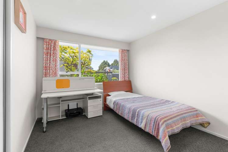 11a Wyatt Place Russley_15