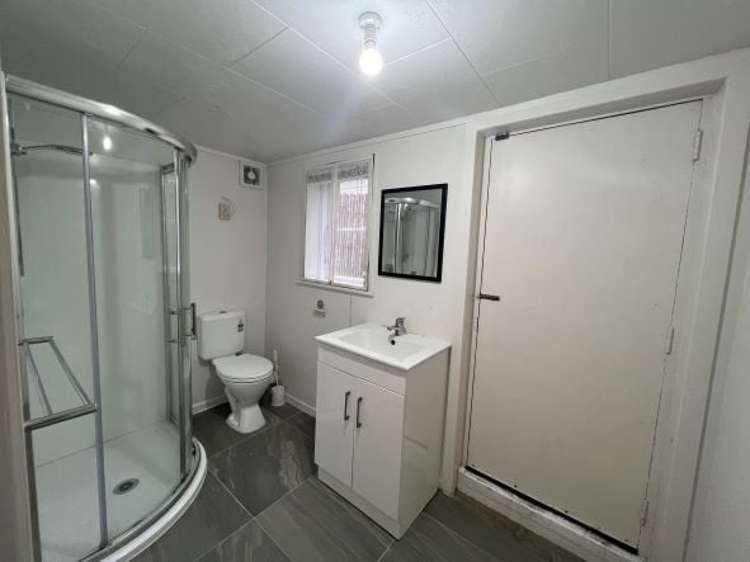 8 Lewis Street Blockhouse Bay_12