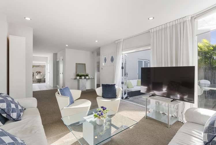 3/38 Sarsfield Street Herne Bay Auckland City Houses for Sale