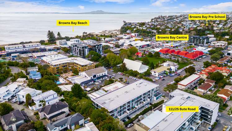 111/25 Bute Road Browns Bay_9