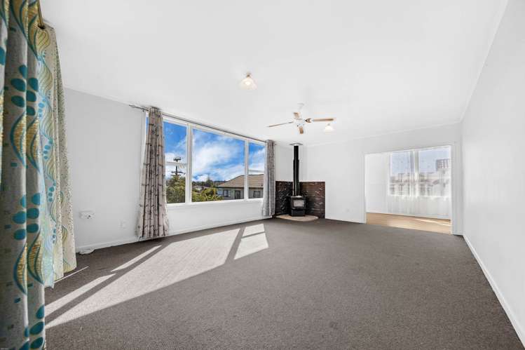 32 Barbary Avenue Kelston_10