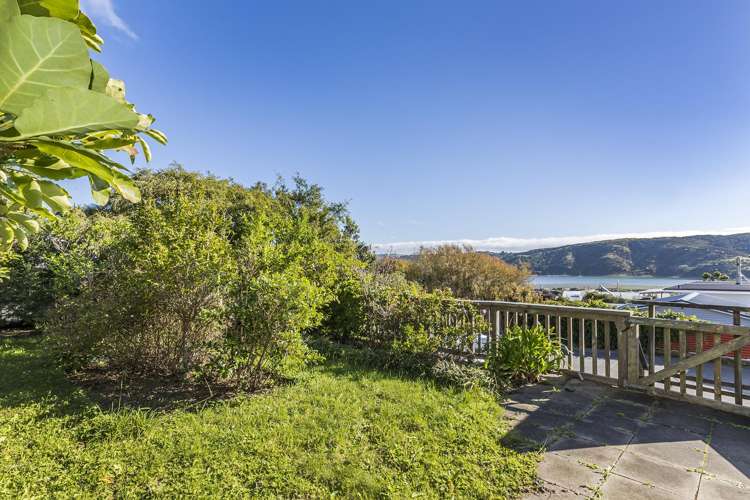 8 Kiriwai Road Paremata_16