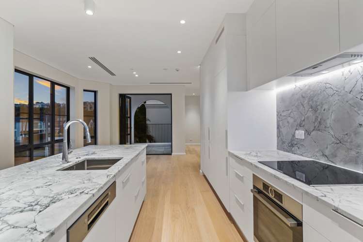 107/2 Tagalad Road Mission Bay_8