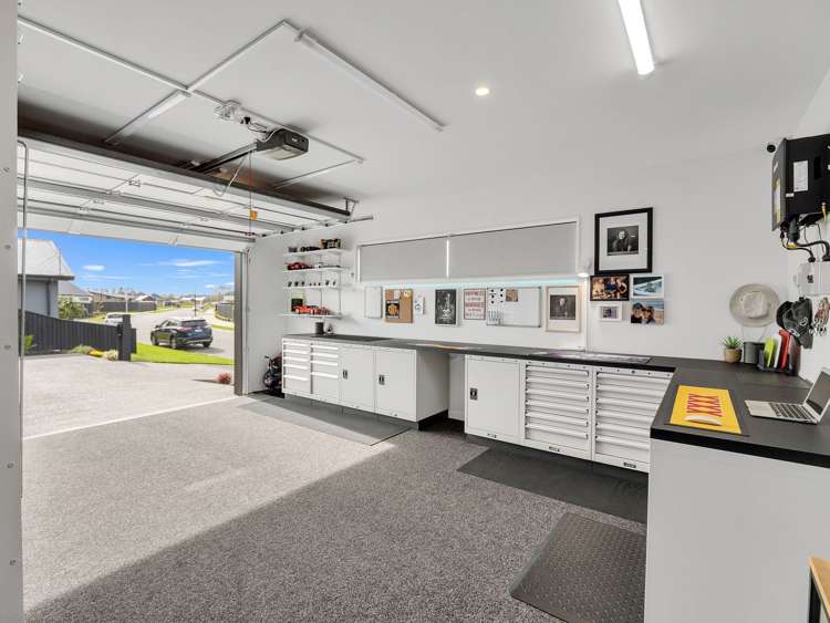 19 Guinevere Drive Lincoln_26