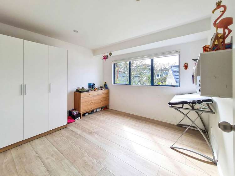 129a Hobsonville Road West Harbour_11