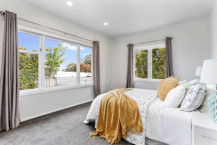 194 Te Atatu Road Te Atatu South_15