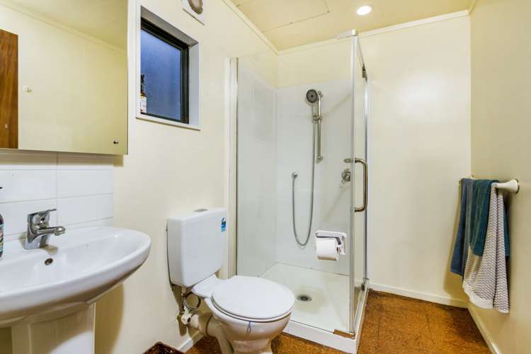 1/30 Uppingham Crescent Hillcrest_18