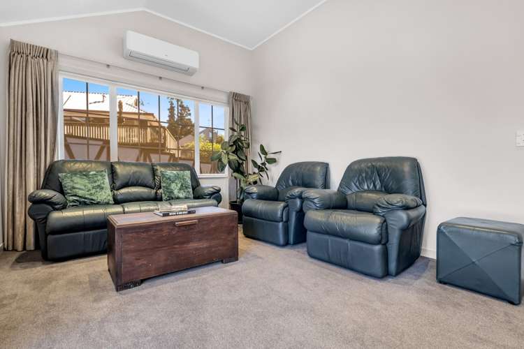 27 Charles Dickens Drive Mellons Bay_23