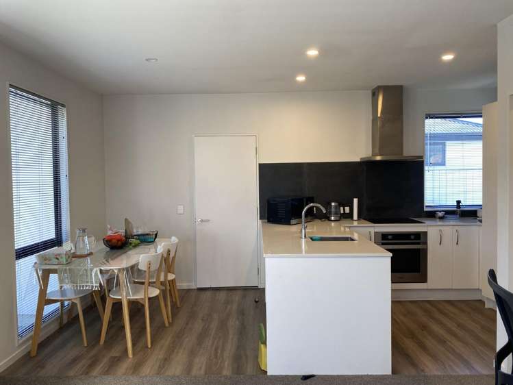 3/7 Yale Street 10222_3