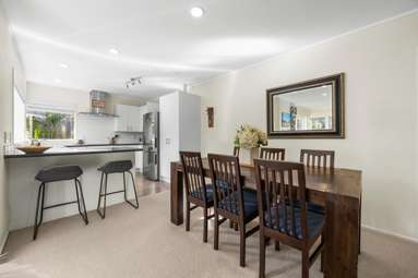 2/12 Pat O'Connor Place_2