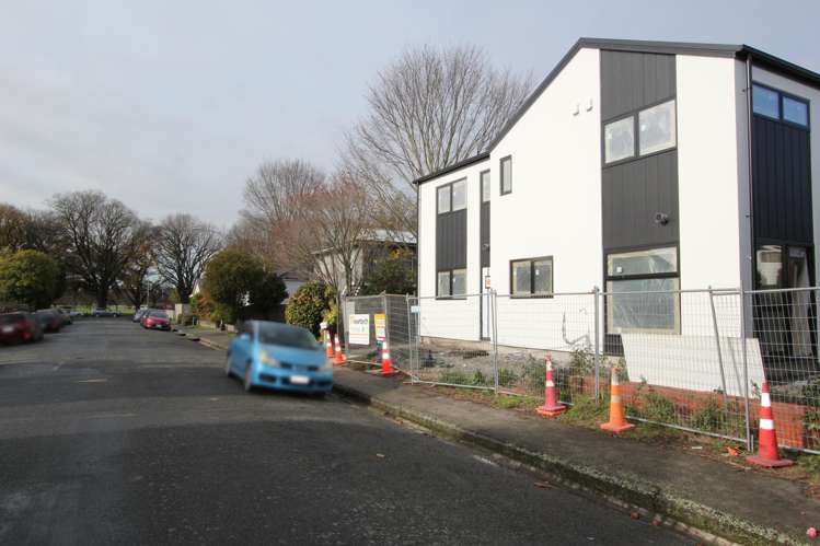 3/11 Brockworth Place_2