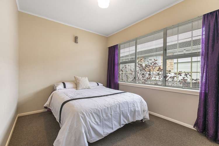 2/69 Royal View Road Te Atatu South_7