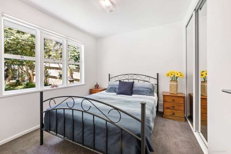 57 Woodfern Crescent Titirangi_7