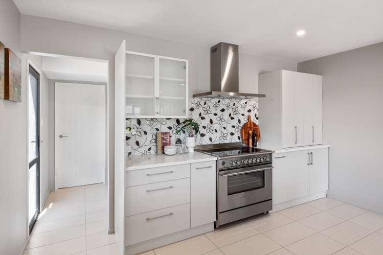 8 Riverstone Drive Rolleston_11