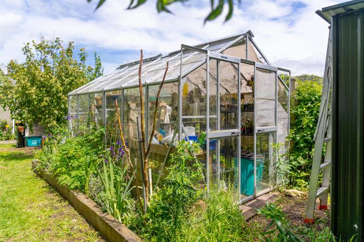 25 William Benton Street Featherston_9