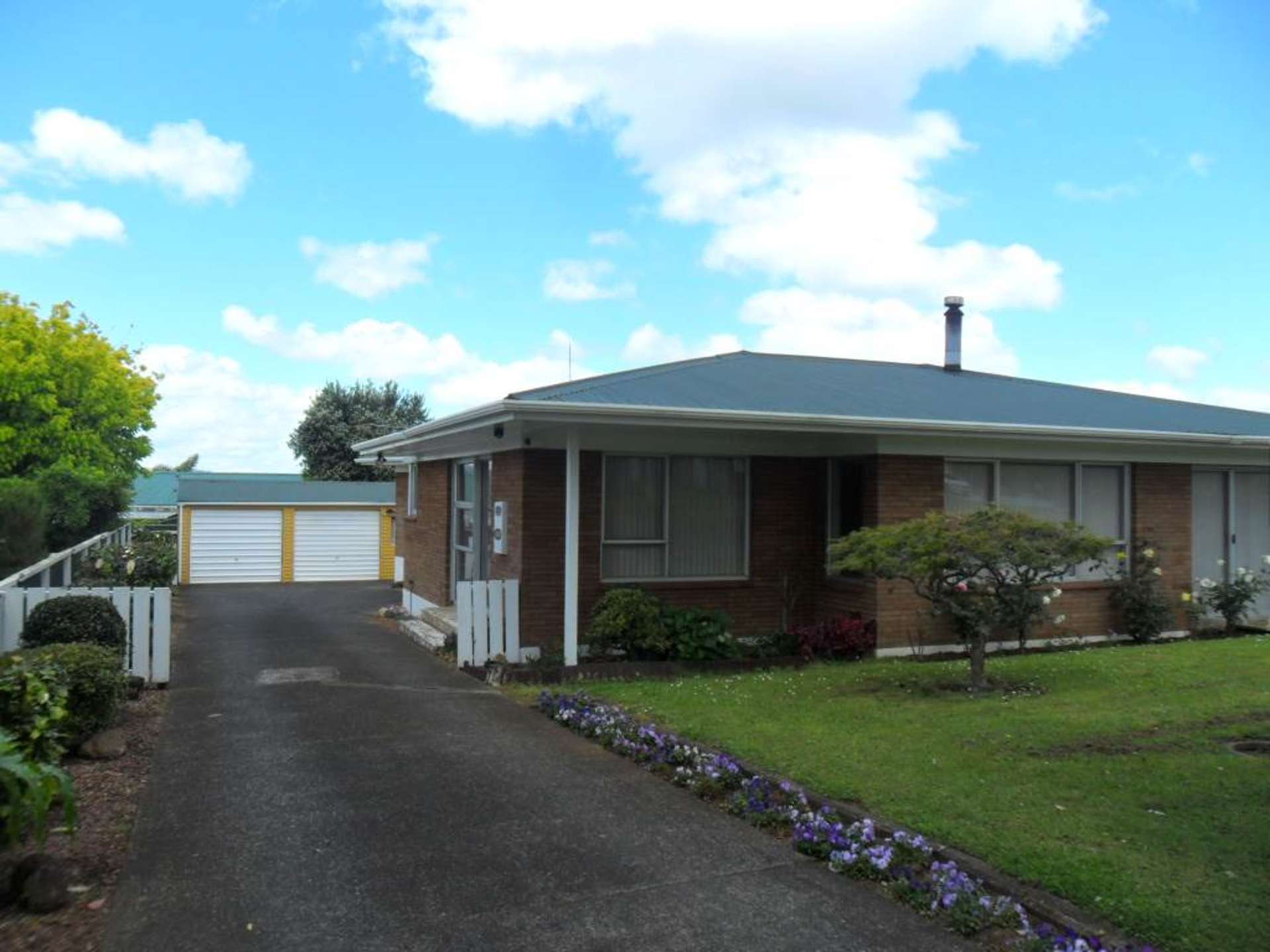 242 Queen Street Pukekohe_0