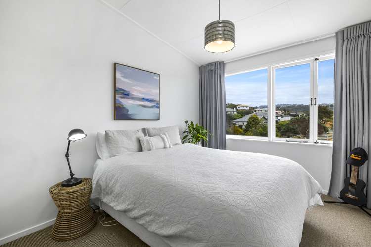 77 Easther Crescent Kew_32