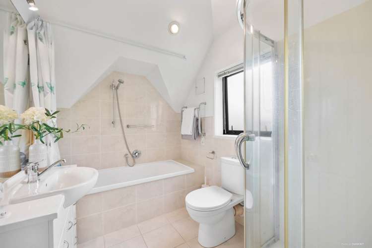 6/52 Taharoto Road Takapuna_11