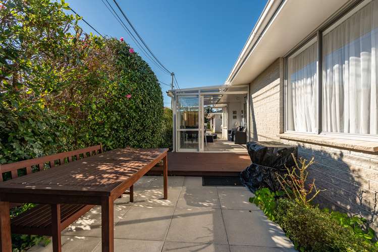 1/19 Parkvale Road Karori_2