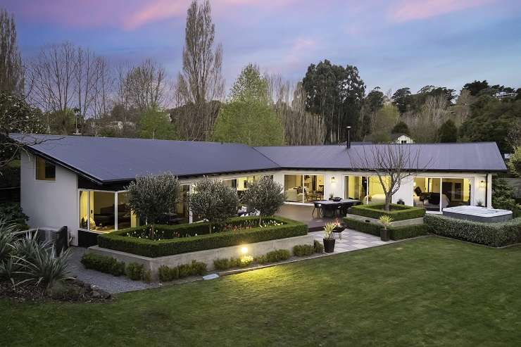 A large home on Scarborough Road, in Scarborough, Christchurch, sold under the hammer for $3.05m. Photo / Supplied