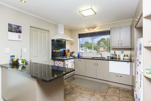 1/7 Bathurst Street Silverstream_2