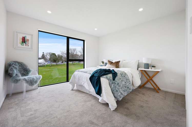 12B Butley Drive Farm Cove_25