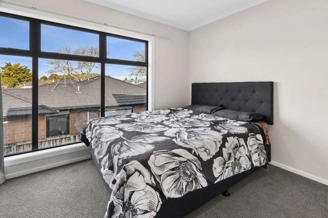 2/61 Fifth Avenue Enderley_4