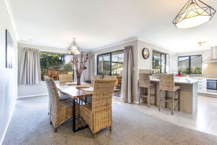 6 Amberly Rise Helensville_5