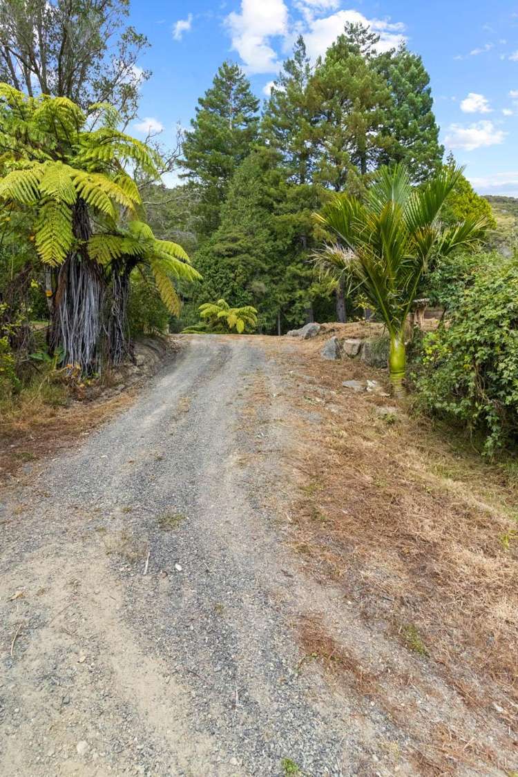 126 Moetapu Bay Road Anakiwa and Surrounds_13