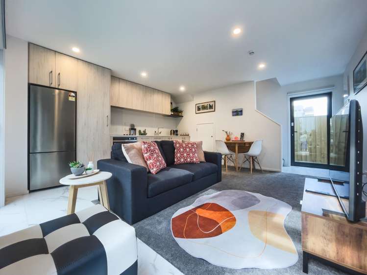 15/322 Durham Street North_2
