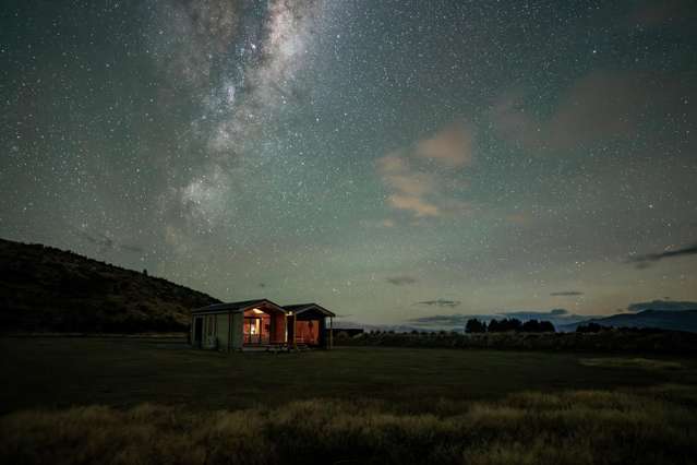 Aurora views & absolute privacy