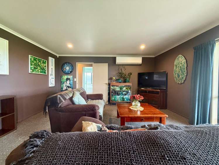 154 Ohinepanea Road Pukehina_19