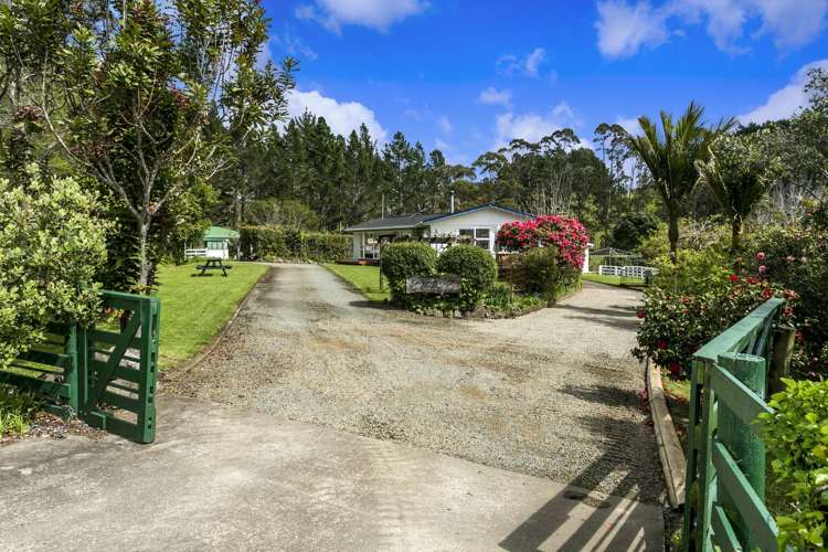 336 Muriwai Road Waimauku_30