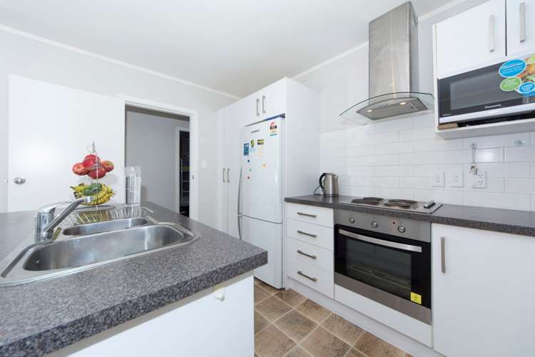 100 Gloucester Road Manurewa_22