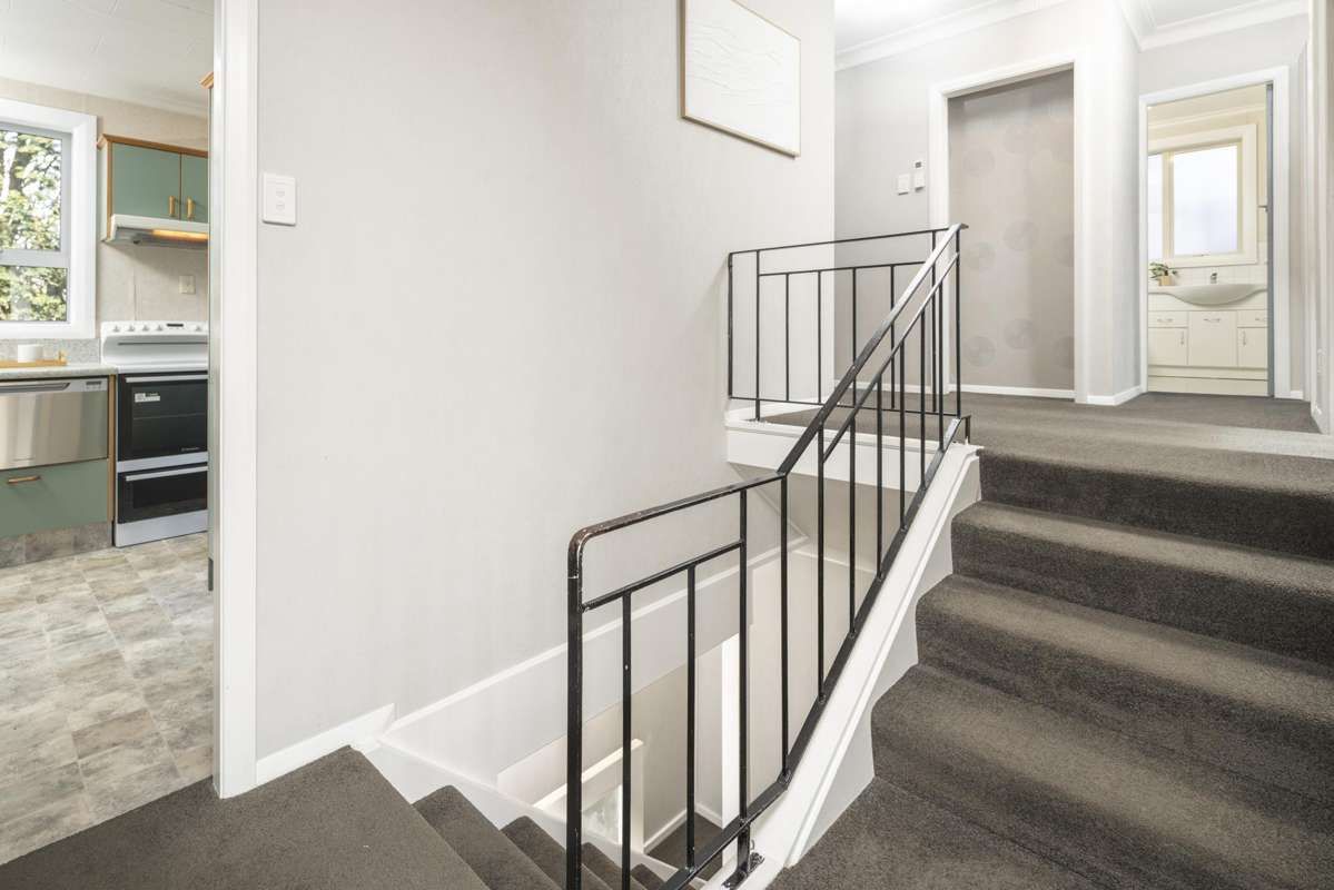 83 Neidpath Road_4