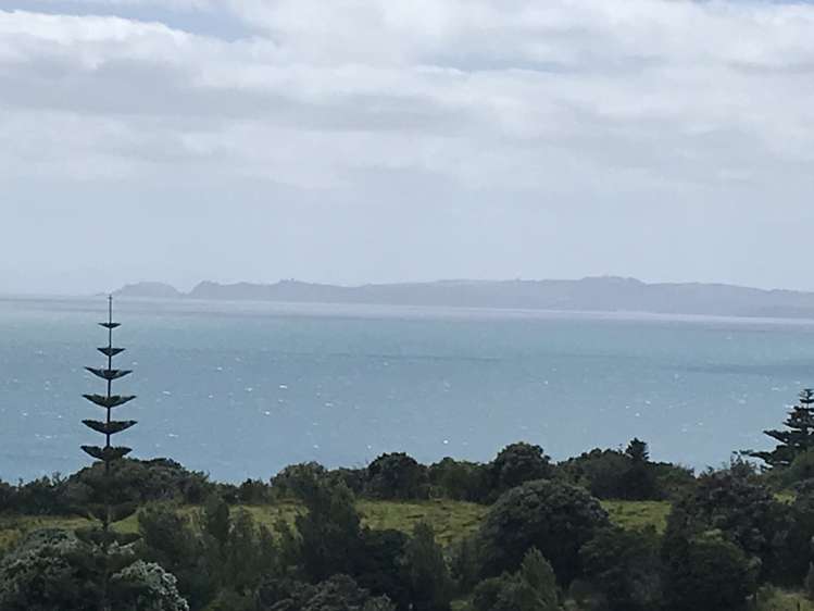 43 Ocean View Crescent Rakino Island_1