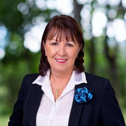 Debra Ryan