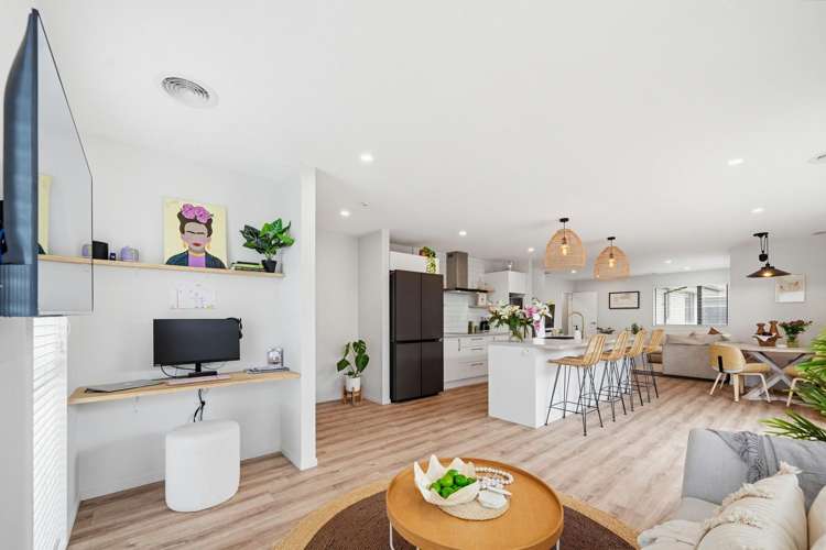 31 Meadow View Drive Belfast_2