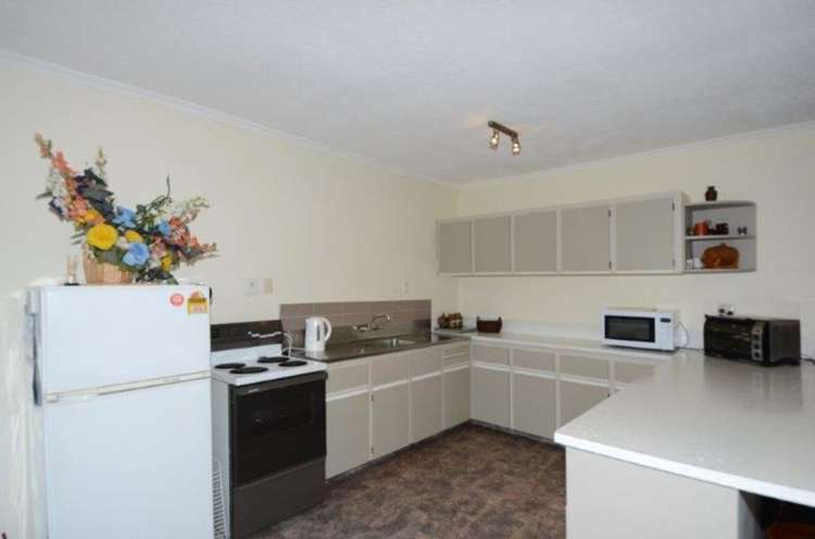 59 Victoria Street Carterton_10