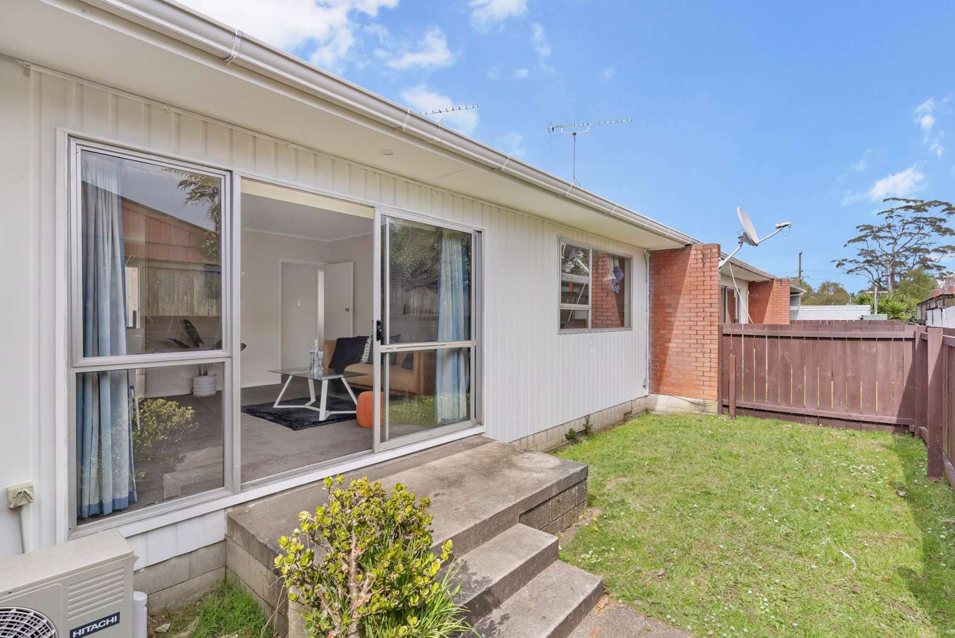 4/94 Beaumonts Way Manurewa_0