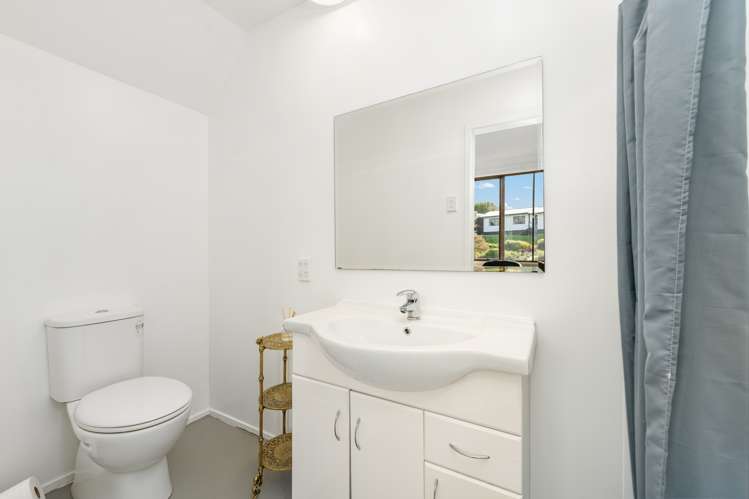 24 Fraser Drive Feilding_10