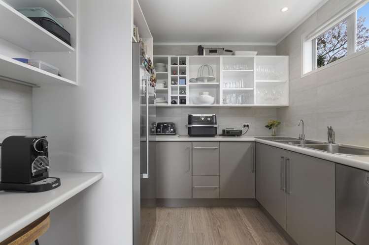 145 Kings Avenue Matua_13