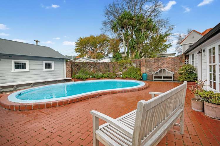 65 Penrose Street Woburn_26