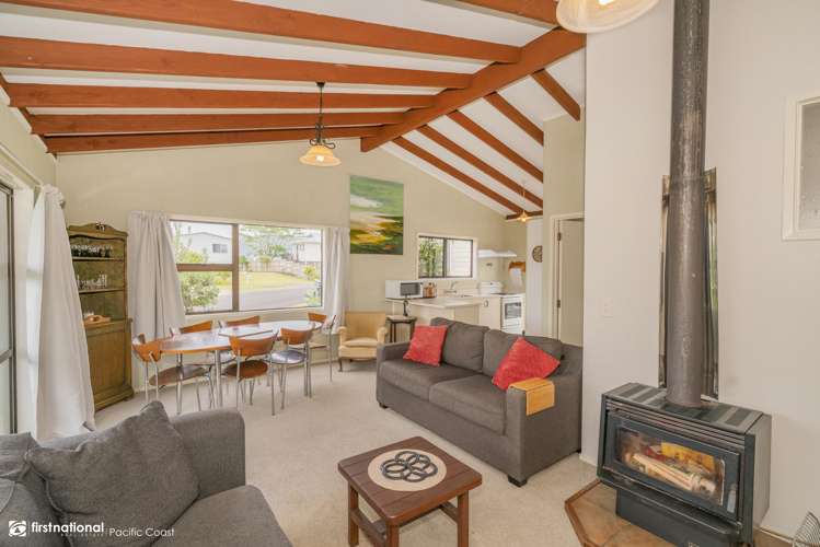 1 Norfolk Place Tairua_10