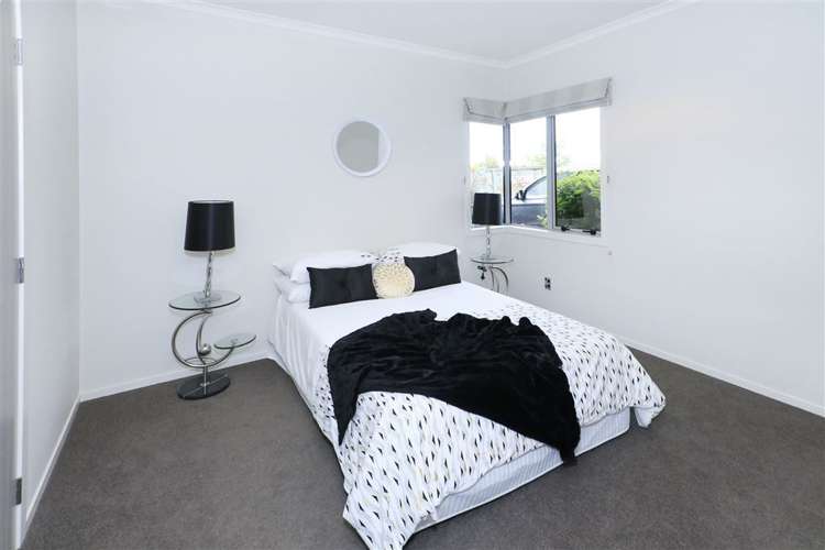 118 Huntington Drive Huntington_15