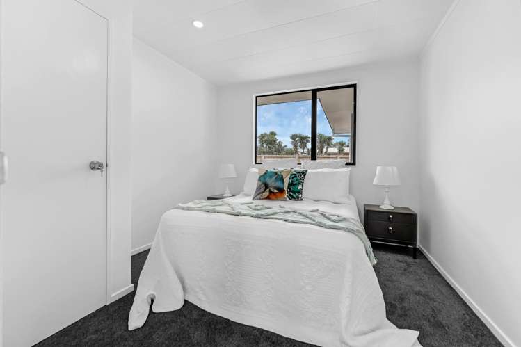 1/53 Redcrest Avenue Red Hill_6