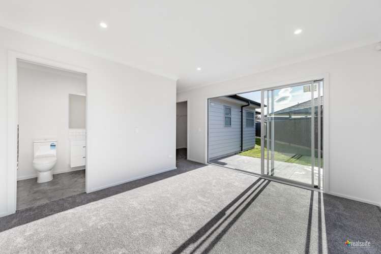 24 Fenwick Crescent Wallaceville_11