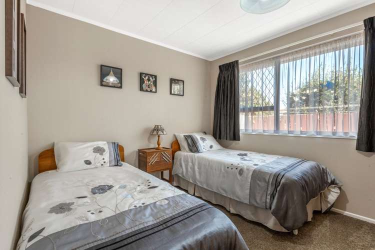 4 Hunter Place Merrilands_13