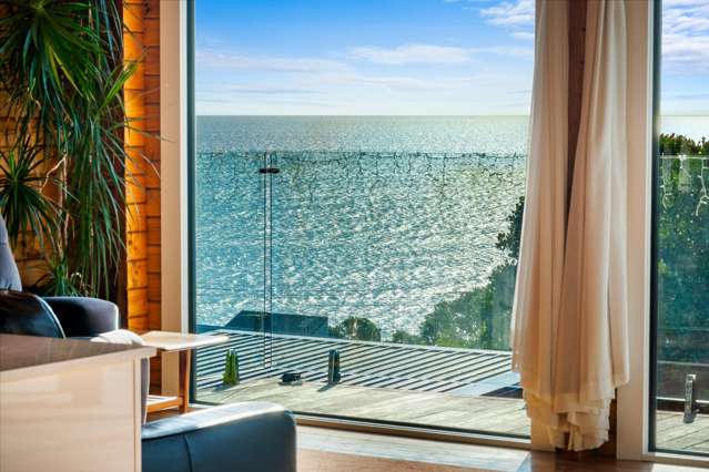 3 Edwin Mitchelson Road Muriwai Beach_3