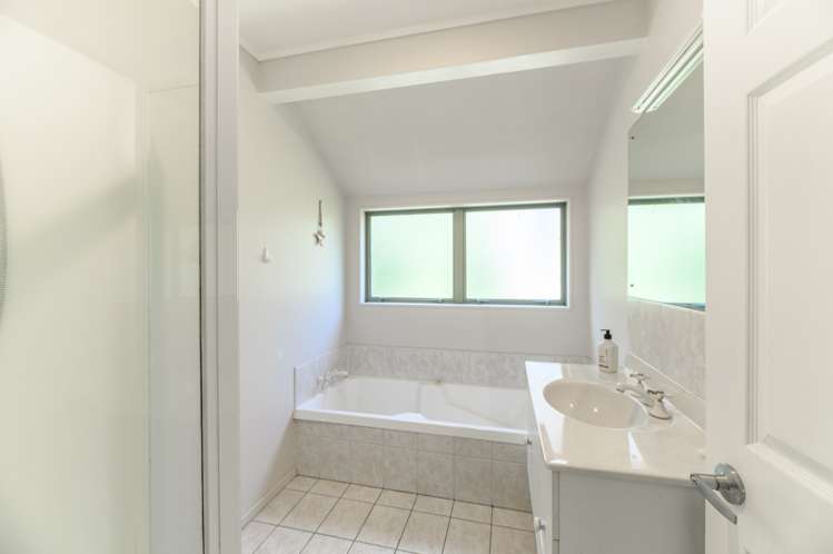 73d Konini Road Titirangi_17